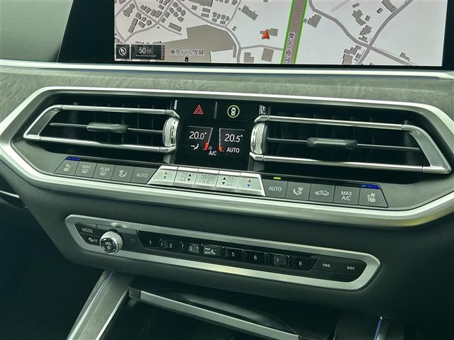 2020 BMW X7 — миниатюра 17
