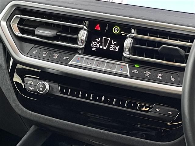 صورة مصغرة 22 لـ 2023 BMW X4