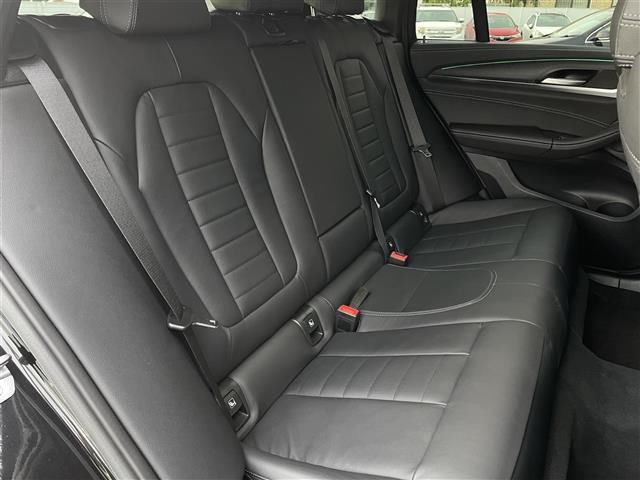 صورة مصغرة 13 لـ 2023 BMW X4