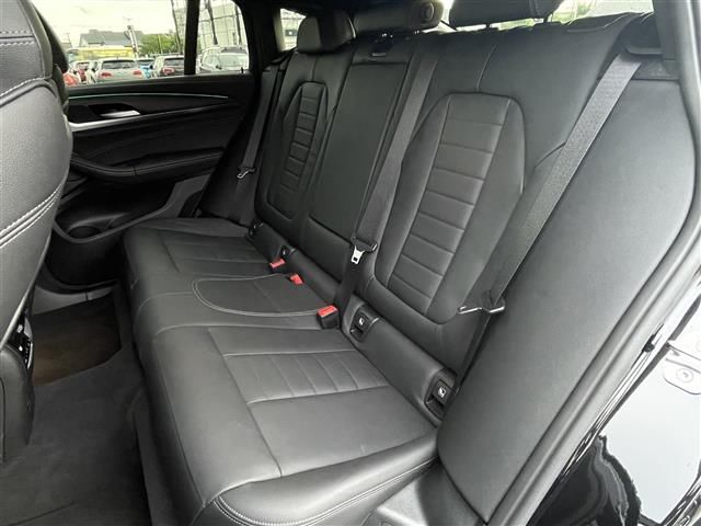 صورة مصغرة 12 لـ 2023 BMW X4