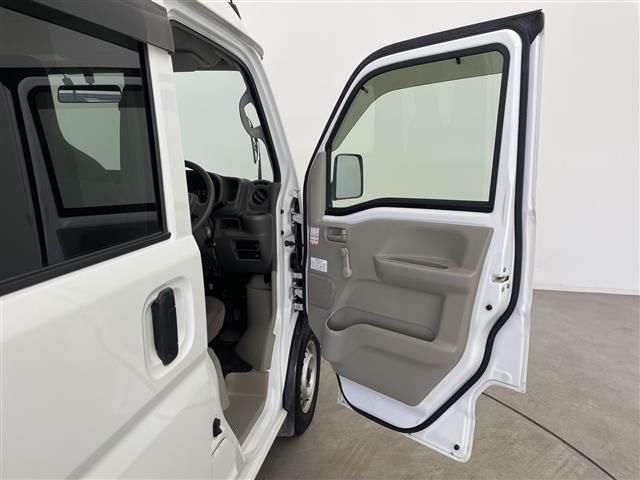 صورة مصغرة 19 لـ 2020 Nissan NV100CLIPPER RIO