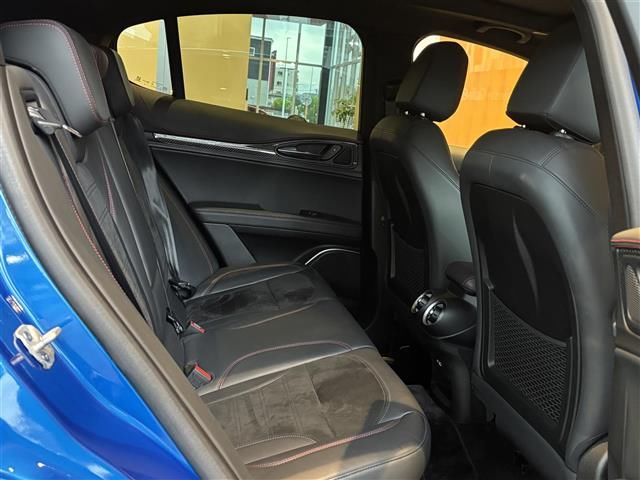 صورة مصغرة 9 لـ 2022 ALFA Romeo STELVIO