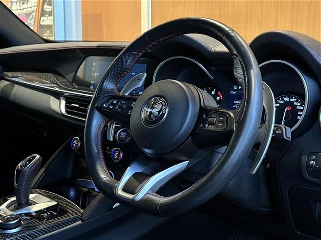 صورة مصغرة 5 لـ 2022 ALFA Romeo STELVIO