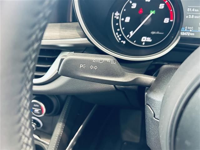 2023 ALFA Romeo STELVIO — миниатюра 6