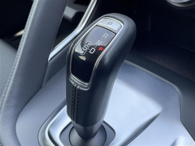 صورة مصغرة 17 لـ 2018 Jaguar E-PACE