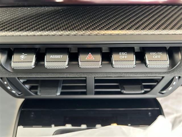 صورة مصغرة 7 لـ 2026 Porsche 911