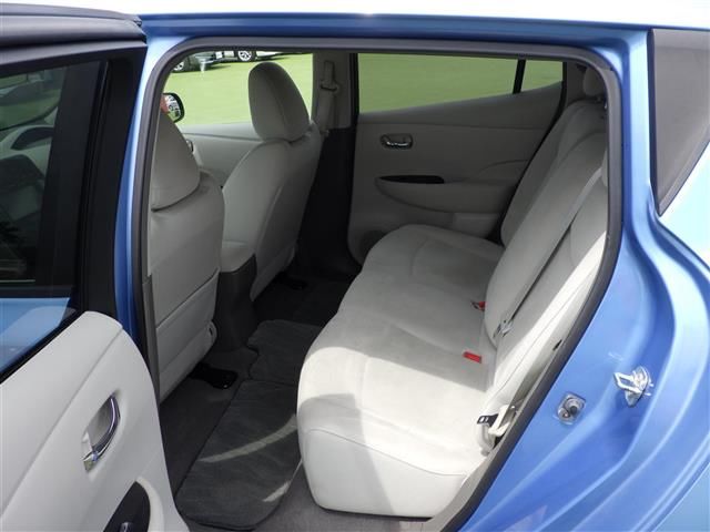 2011 Nissan LEAF — миниатюра 23