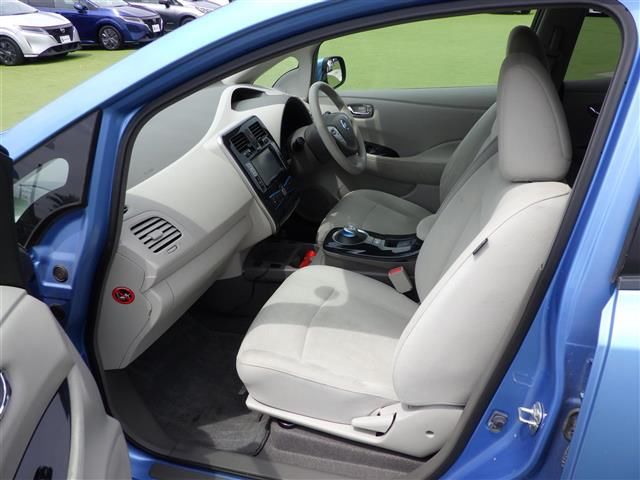 2011 Nissan LEAF — миниатюра 22
