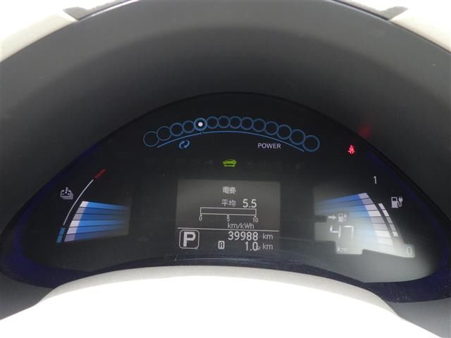 2011 Nissan LEAF — миниатюра 9