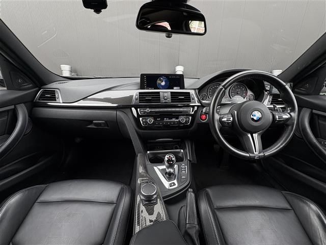 2017 BMW M3 photo 3