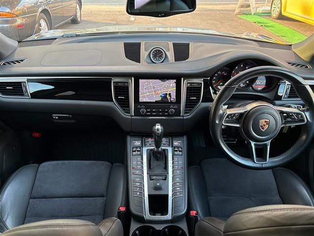 2016 Porsche MACAN 缩略图 20