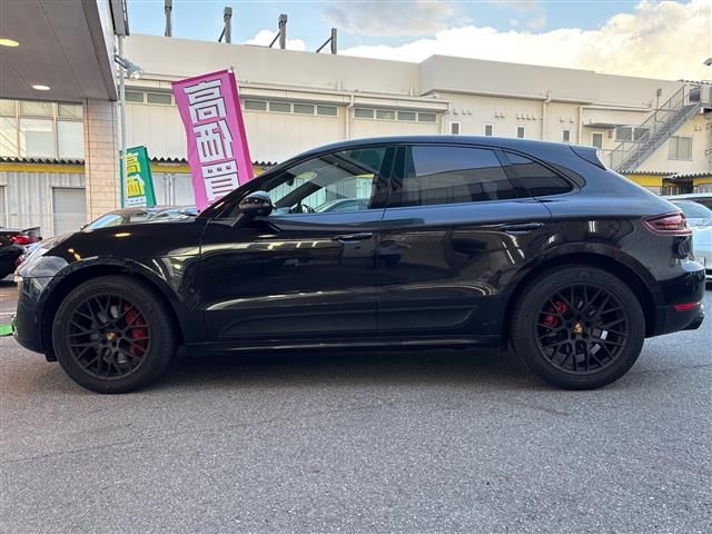 2016 Porsche MACAN 缩略图 12