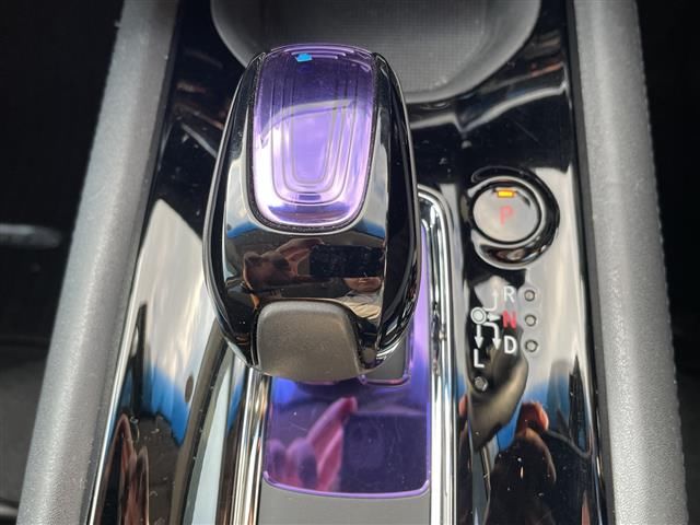 2014 Honda VEZEL — миниатюра 13