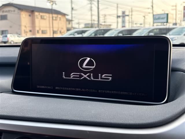 صورة 6 لـ 2017 Lexus RX