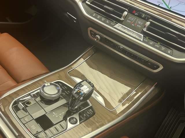 2020 BMW X7 — миниатюра 13