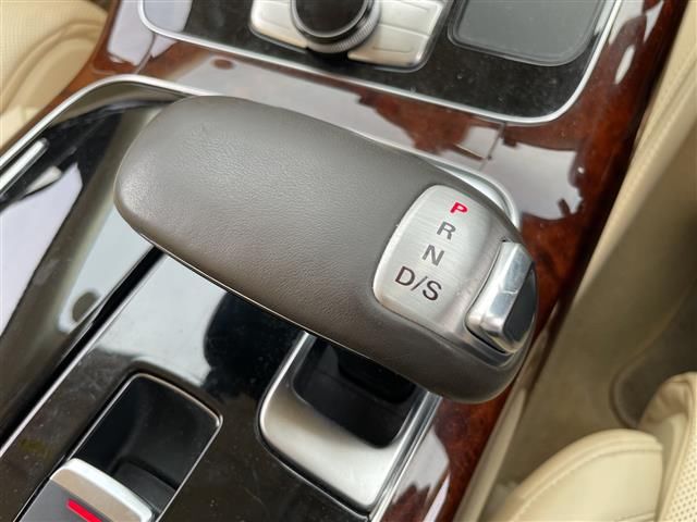 صورة مصغرة 20 لـ 2011 AUDI QUATTRO