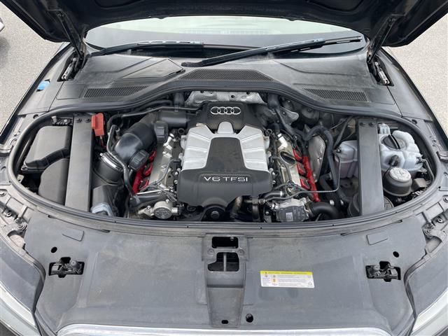 صورة مصغرة 3 لـ 2011 AUDI QUATTRO