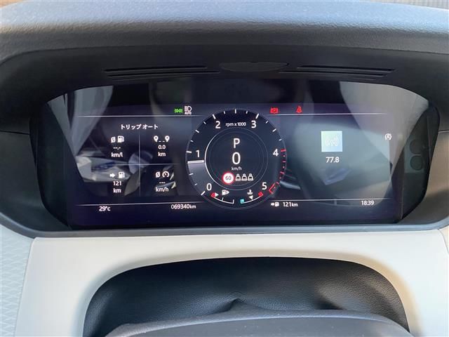 صورة 9 لـ 2021 LAND Rover RANGE ROVER VELAR