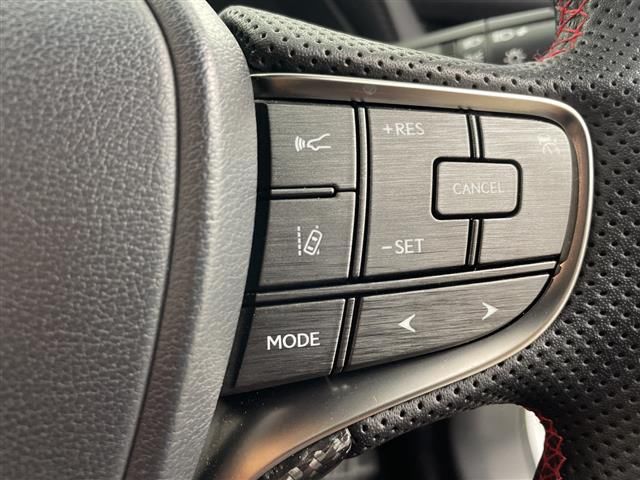 2018 Lexus LS — миниатюра 23