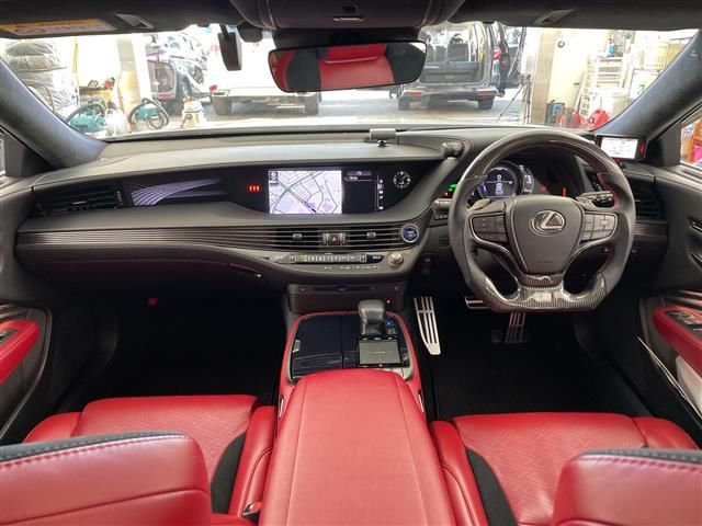 2018 Lexus LS photo 3