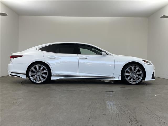 2018 Lexus LS photo 10
