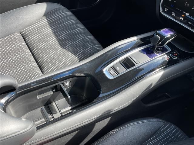 2016 Honda VEZEL — миниатюра 17