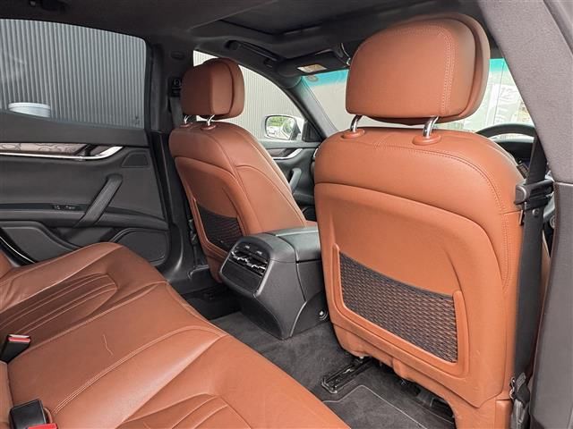 2014 Maserati GHIBLI — миниатюра 17