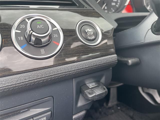 صورة مصغرة 14 لـ 2013 BMW Z4