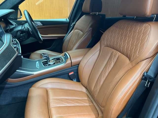 2020 BMW X7 缩略图 24