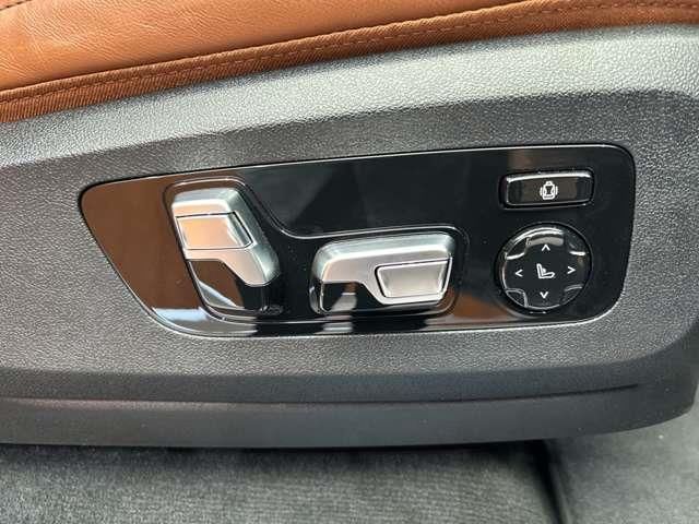 2020 BMW X7 缩略图 18