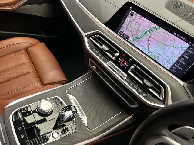 2020 BMW X7 缩略图 11