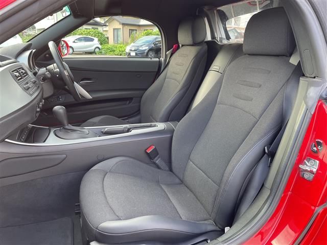 صورة مصغرة 24 لـ 2006 BMW Z4