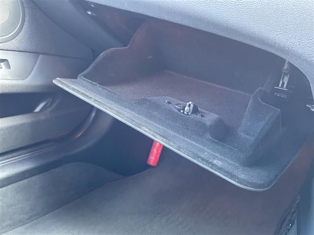صورة مصغرة 21 لـ 2006 BMW Z4