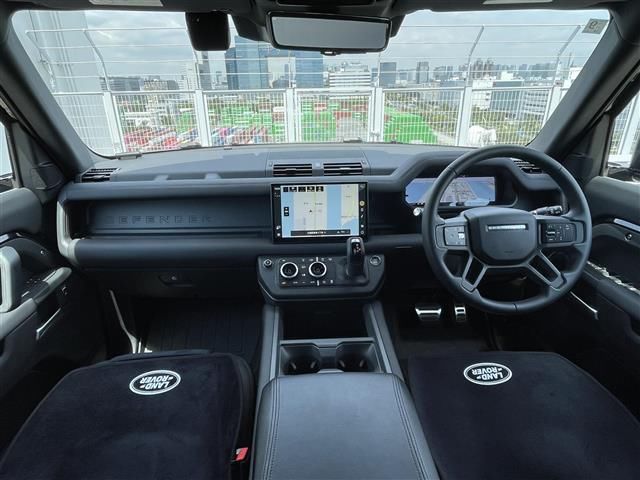 صورة 3 لـ 2025 LAND Rover DEFENDER