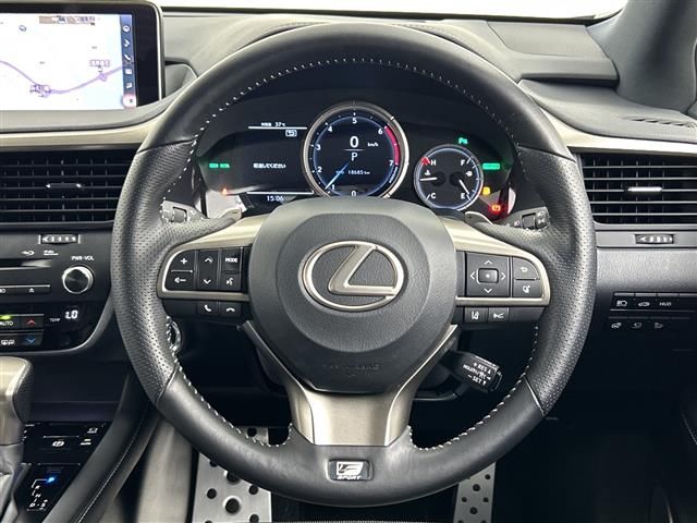 2017 Lexus RX — миниатюра 15