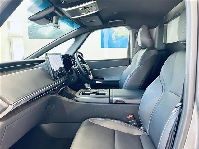 صورة مصغرة 23 لـ 2024 Lexus LM