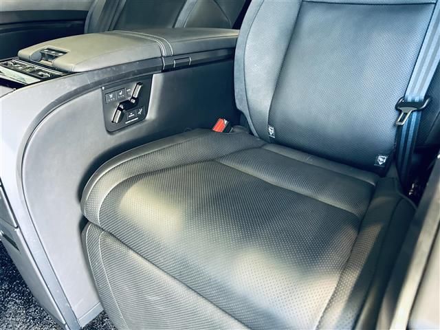 صورة مصغرة 22 لـ 2024 Lexus LM
