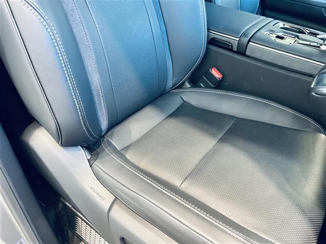 صورة مصغرة 16 لـ 2024 Lexus LM