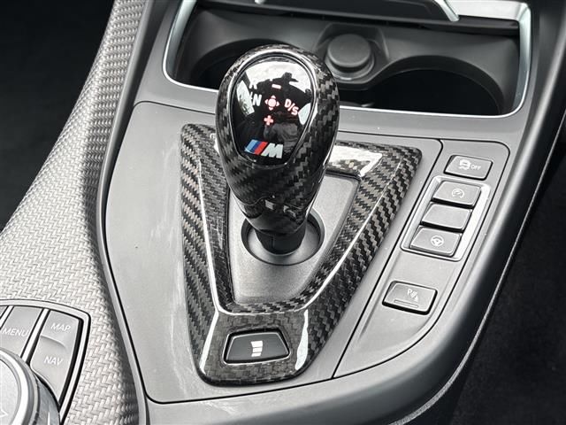 2021 BMW M2 — миниатюра 13