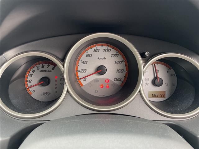 صورة مصغرة 13 لـ 2004 Honda FIT