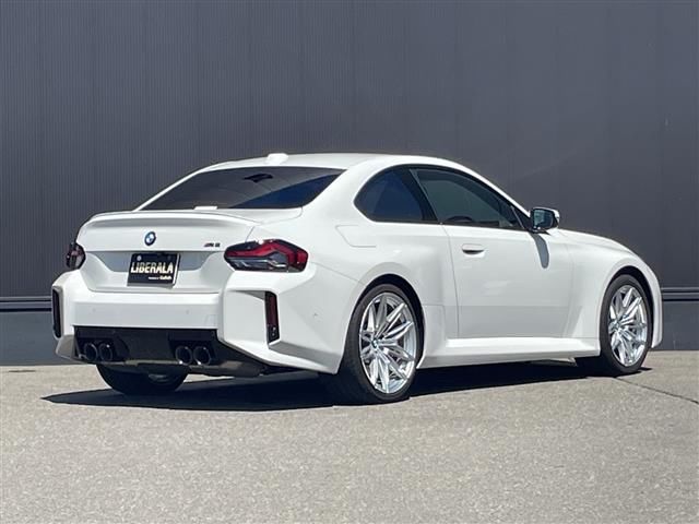 صورة 7 لـ 2025 BMW M2
