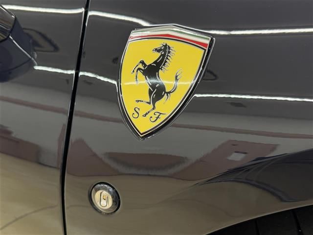 2023 Ferrari 412 thumbnail 15