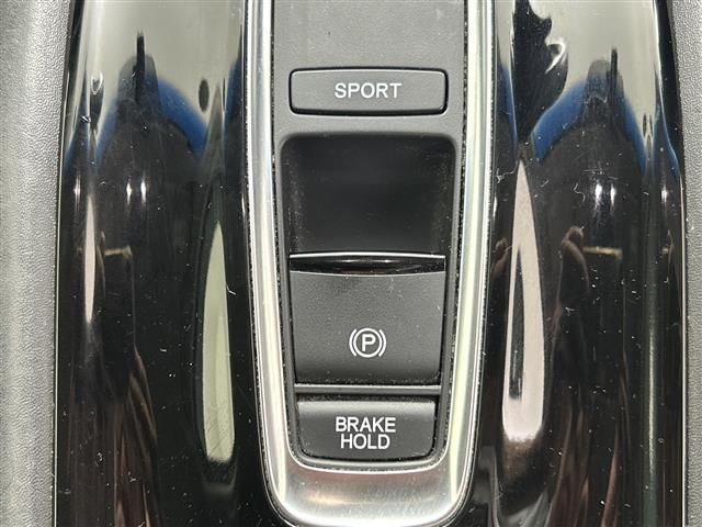 2016 Honda VEZEL — миниатюра 19