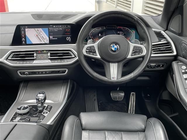 2021 BMW X7 — миниатюра 16