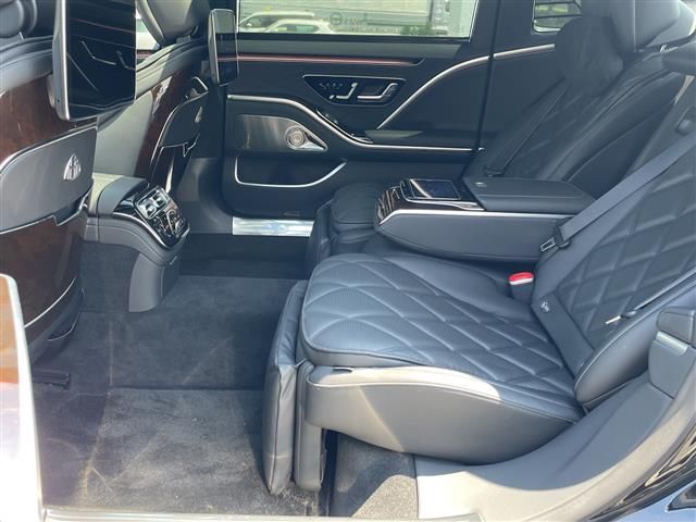 2023 Mercedes-BENZ MAYBACH — миниатюра 16
