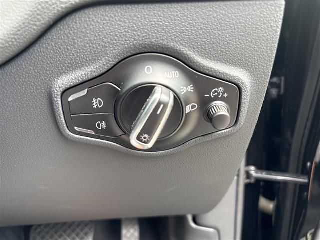 2010 AUDI QUATTRO 缩略图 13