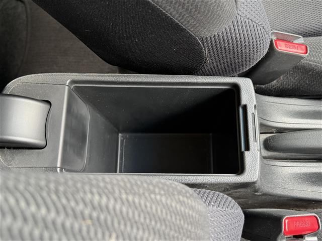 صورة مصغرة 24 لـ 2011 Honda FIT