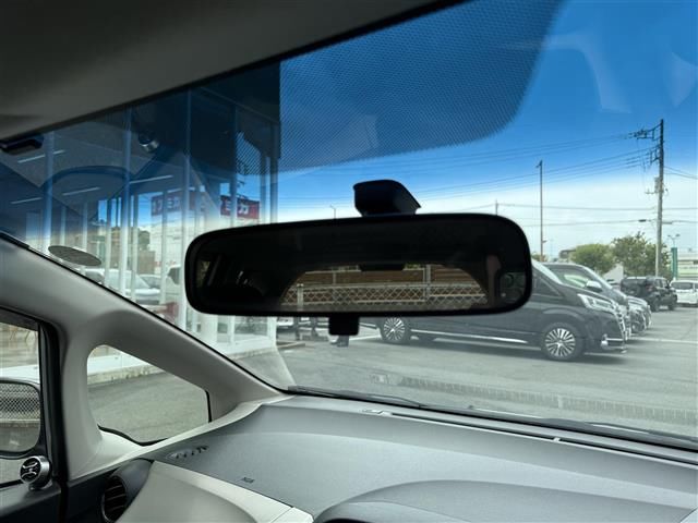 صورة مصغرة 16 لـ 2011 Honda FIT