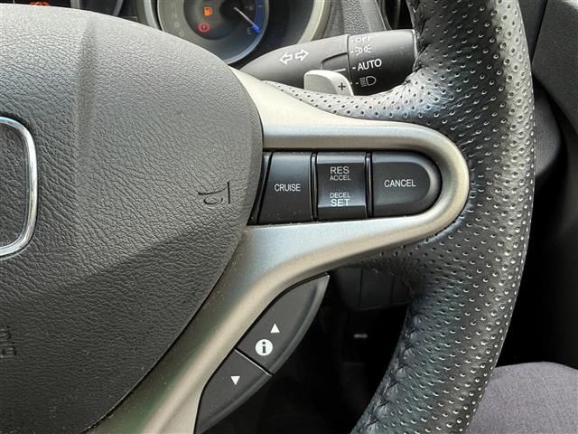 صورة مصغرة 11 لـ 2011 Honda FIT