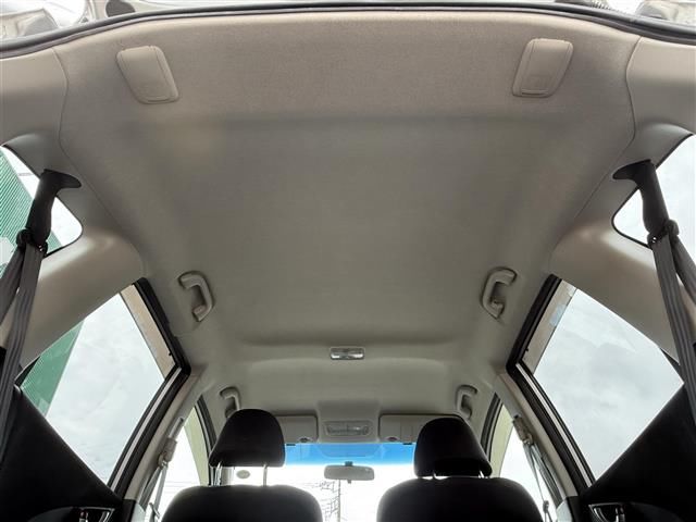 2011 Honda FIT 照片 2